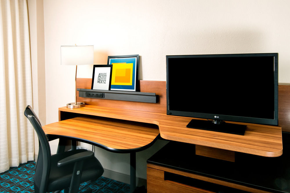 Fairfield Inn & Suites By Marriott Charlotte Uptown Ngoại thất bức ảnh
